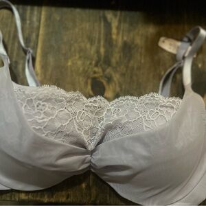 Victorias‎ Secret Size 34D  Lavender Push Up Underwire Bra W/ Lace New With Tags